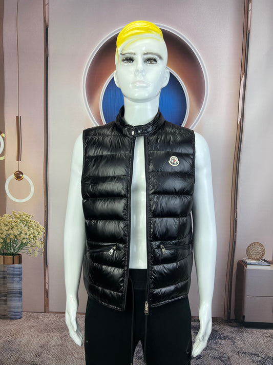 Moncler black Gui down Gilet men’s vest (delivery 7-21 days