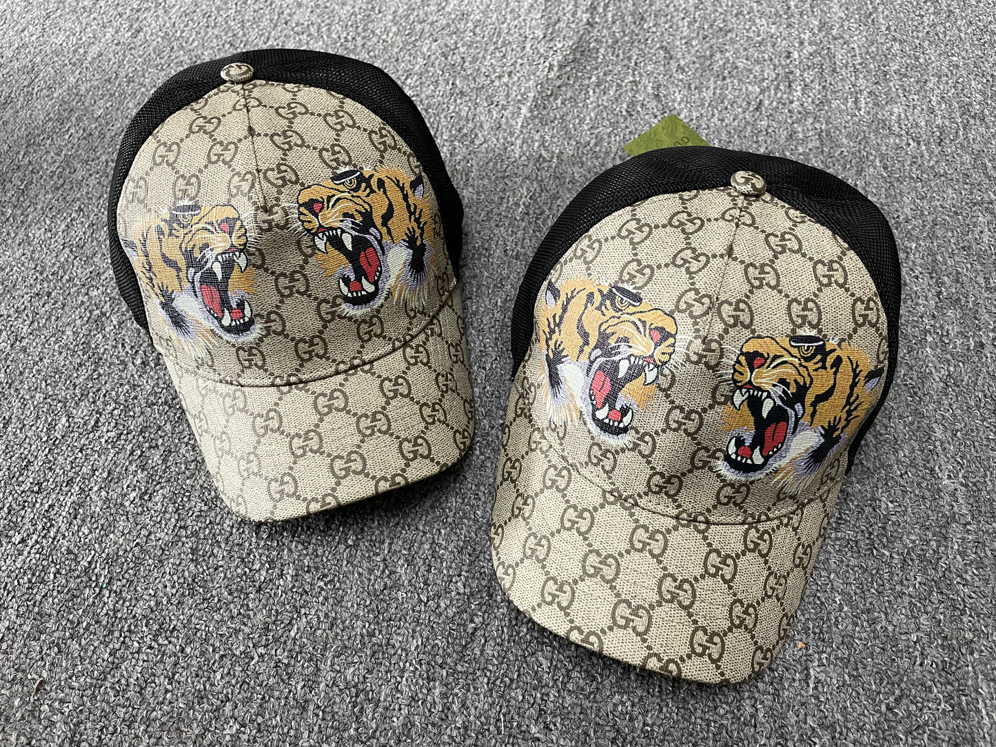 GG tiger khaki unisex Hat ( delivery 7-15 days)