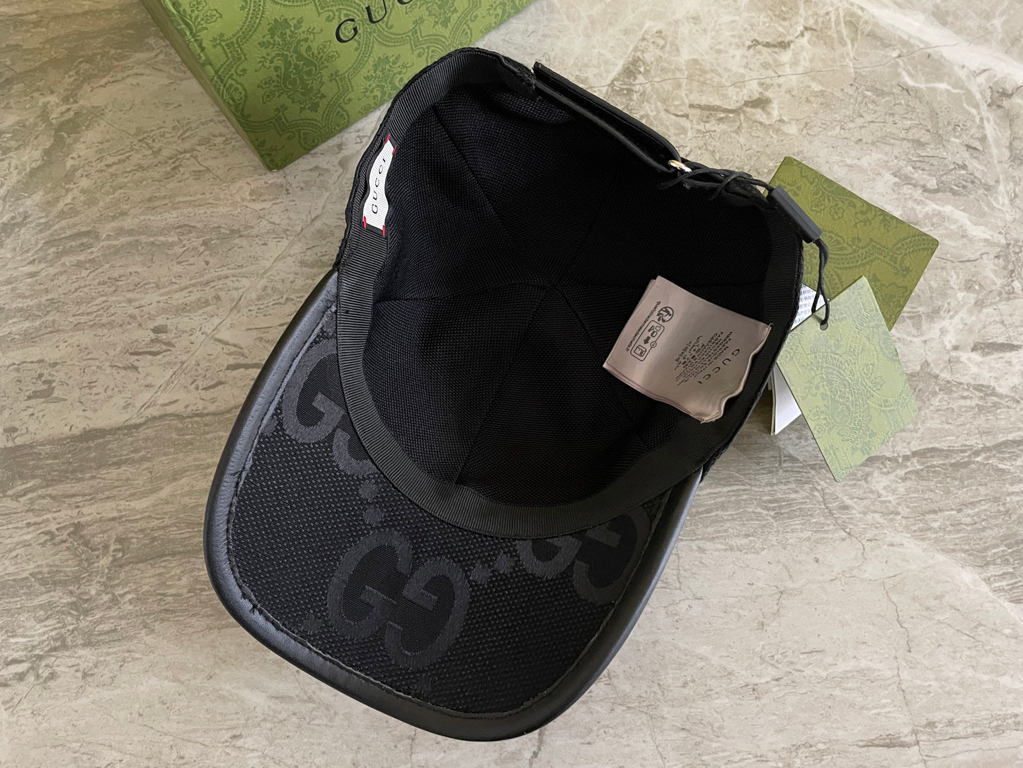 GG jumbo black unisex hat (delivery 7-15 days)