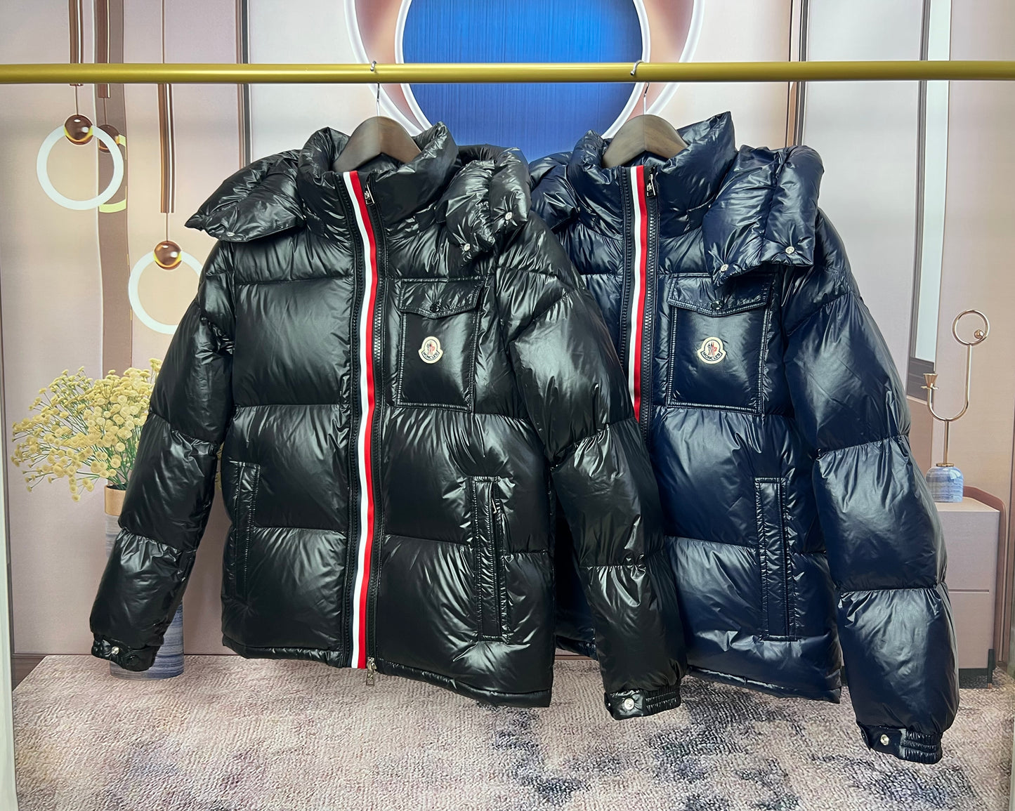 Moncler montbeliard men’s jacket black/navy (delivery 7-21 days)